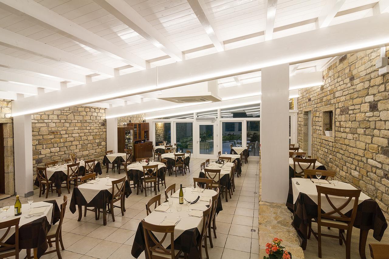 Hotel Ristorante Solelago Guardialfiera Eksteriør bilde