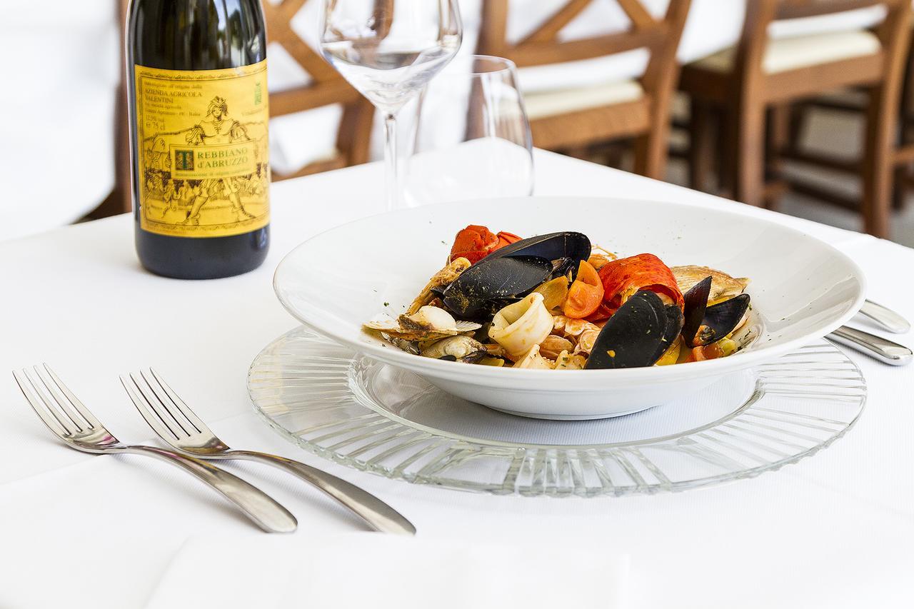Hotel Ristorante Solelago Guardialfiera Eksteriør bilde