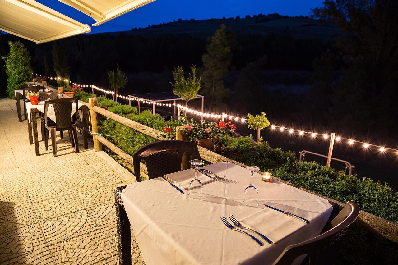 Hotel Ristorante Solelago Guardialfiera Eksteriør bilde
